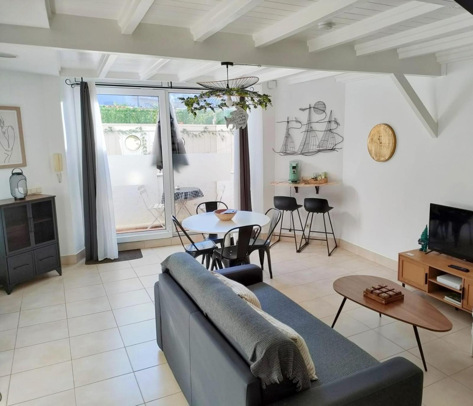 Bel Appartement Baie Plage - Wifi - Parking - Draps Et Serviettes Hendaye Ngoại thất bức ảnh